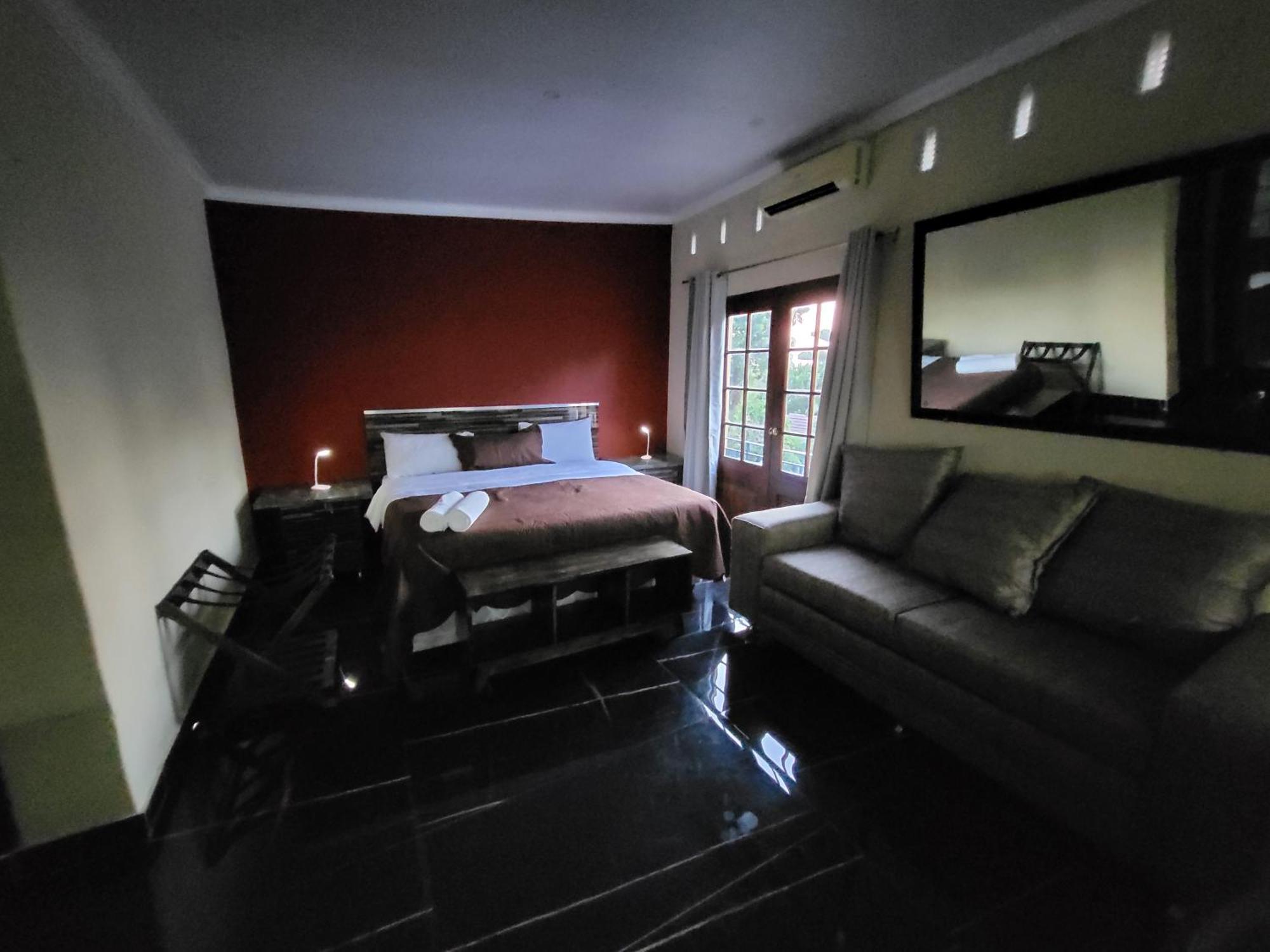 Gem Of Manor Drive Aparthotel Durban Exteriör bild