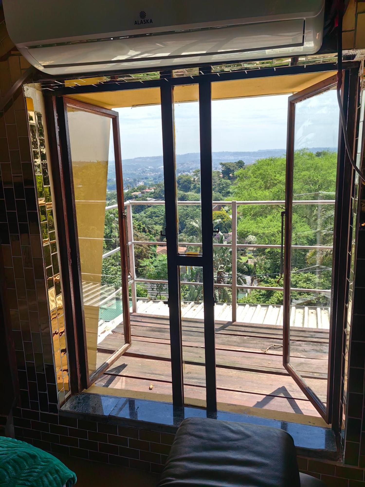 Gem Of Manor Drive Aparthotel Durban Exteriör bild